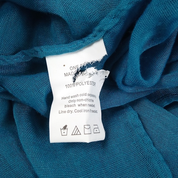 Teal Lightweight Infinity Scarf - Picture 3 of 6